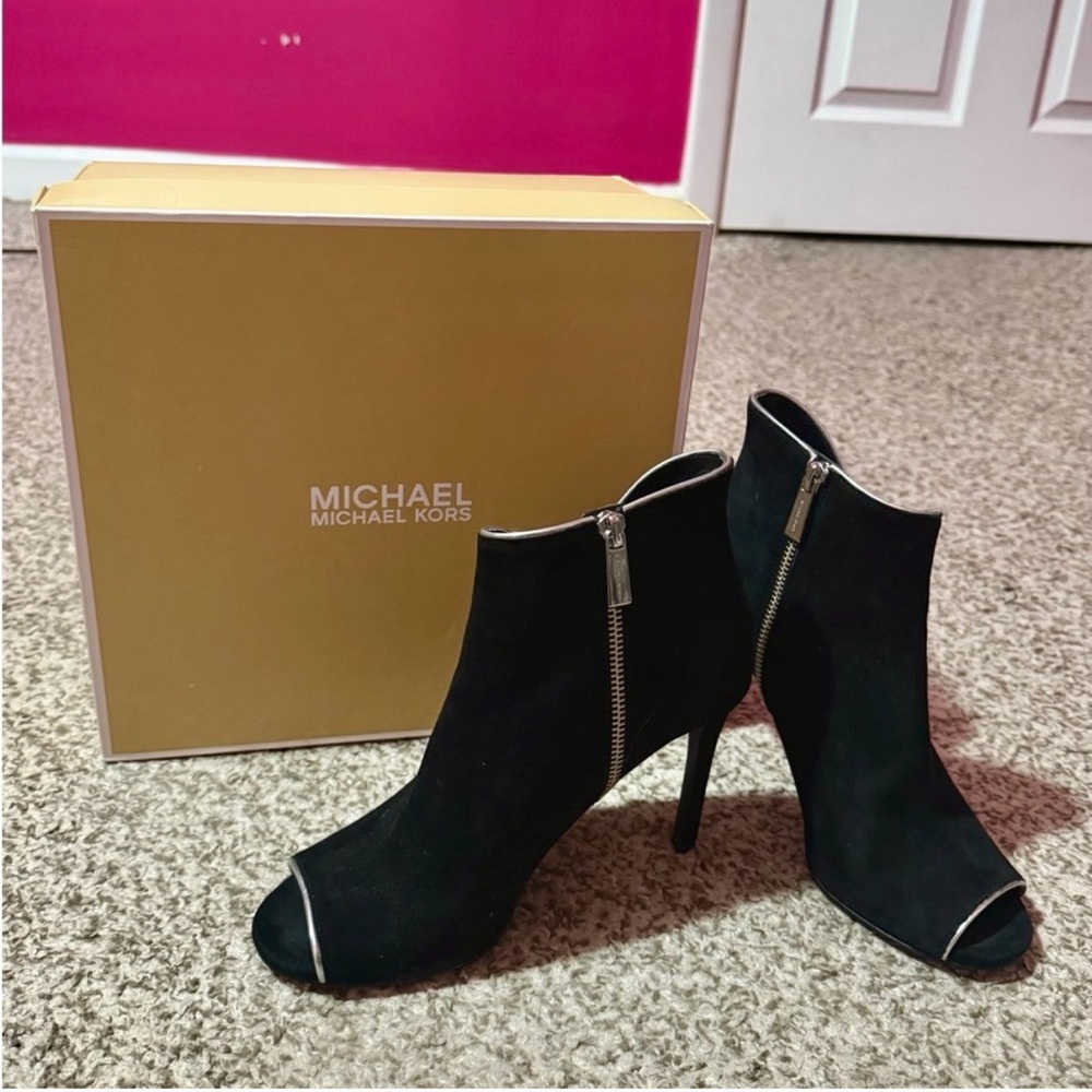 Michael Kors Black Peep-Toe Ankle Boots velvet!